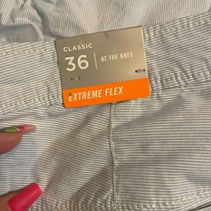 American Eagle size 36 classic flex mens shorts